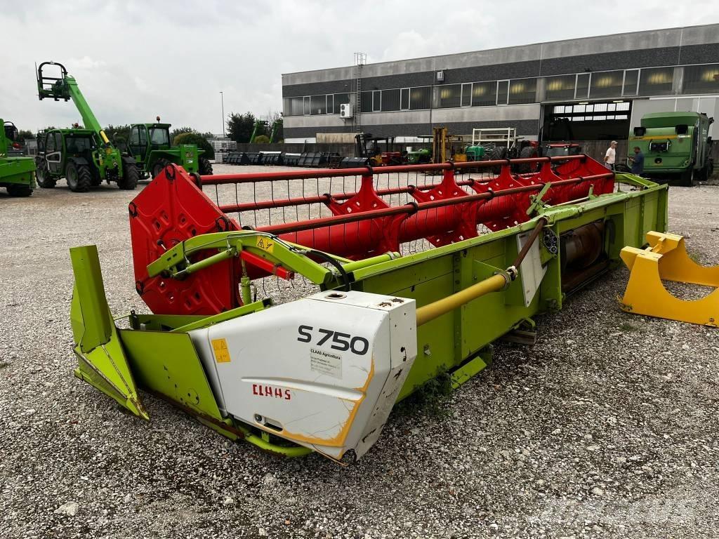 CLAAS S 750 Erntevorsätze