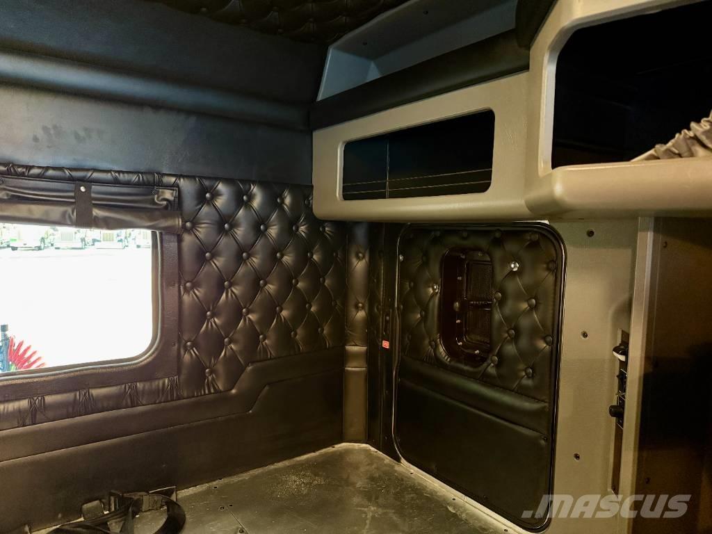 Kenworth W 900 Sattelzugmaschinen