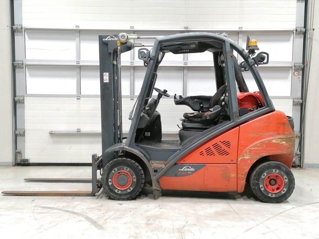 Linde H25T-02 Gasstapler
