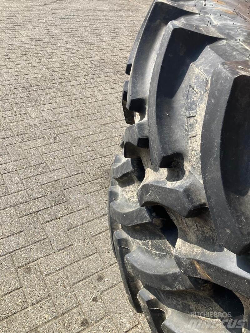 Petlas 520/85R42 Sonstige Landmaschinen