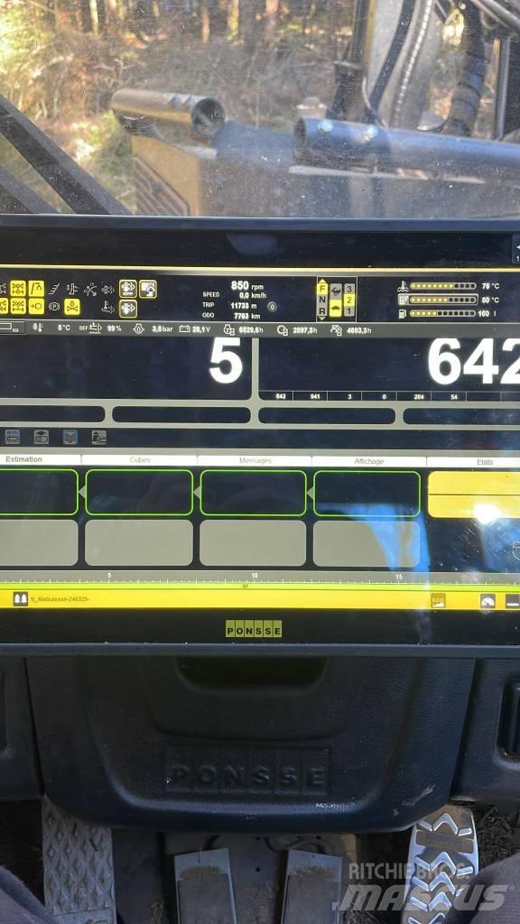 Ponsse Ergo 8W Harvester