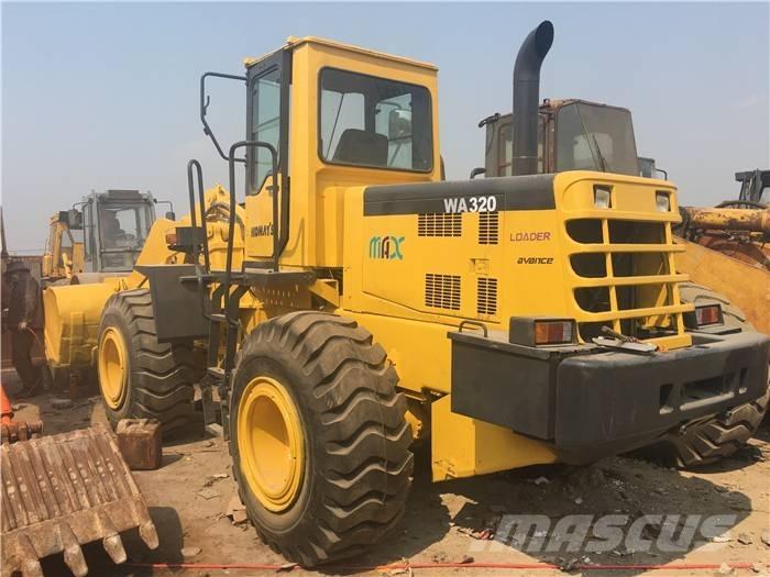 Komatsu WA 320-3 Radlader