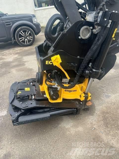 Volvo EC220EL Raupenbagger