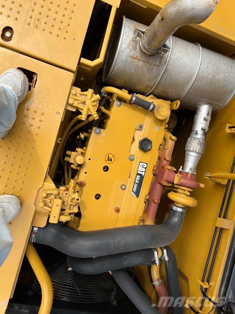 CAT 320 D Raupenbagger
