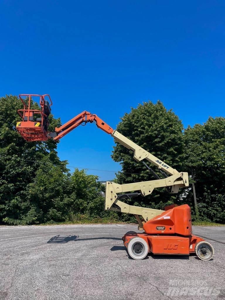JLG E 400 AJP Gelenkteleskoparbeitsbühnen