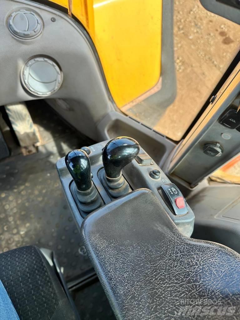 Volvo L 220 H Radlader