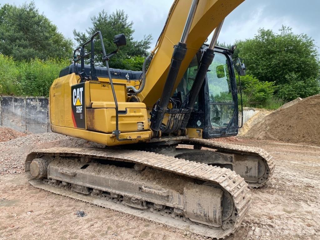 CAT 326 F L Raupenbagger
