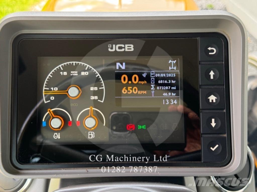 JCB Fastrac 4220 Traktoren