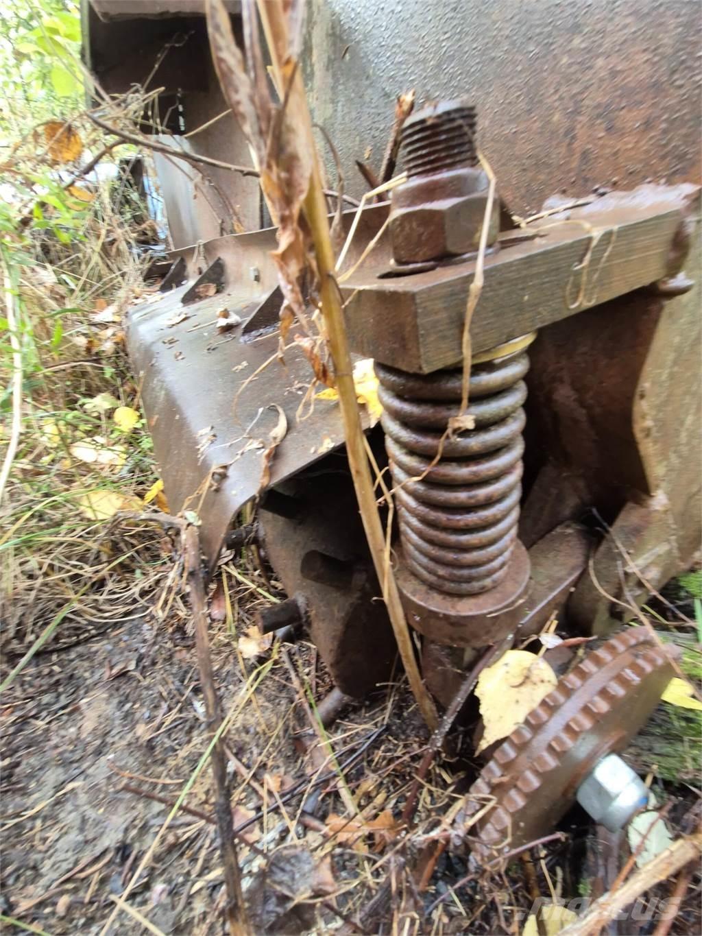  Jyrsinkauha Schaufeln