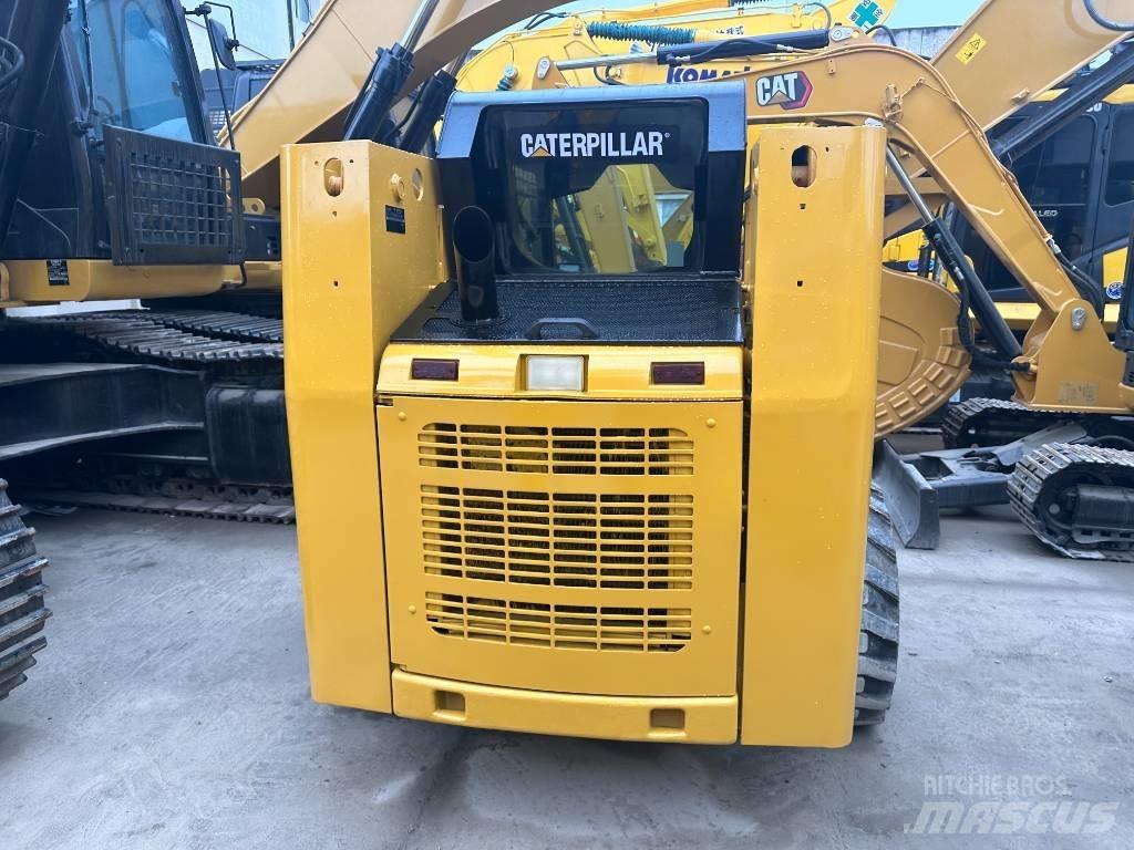 CAT 246 D Kompaktlader