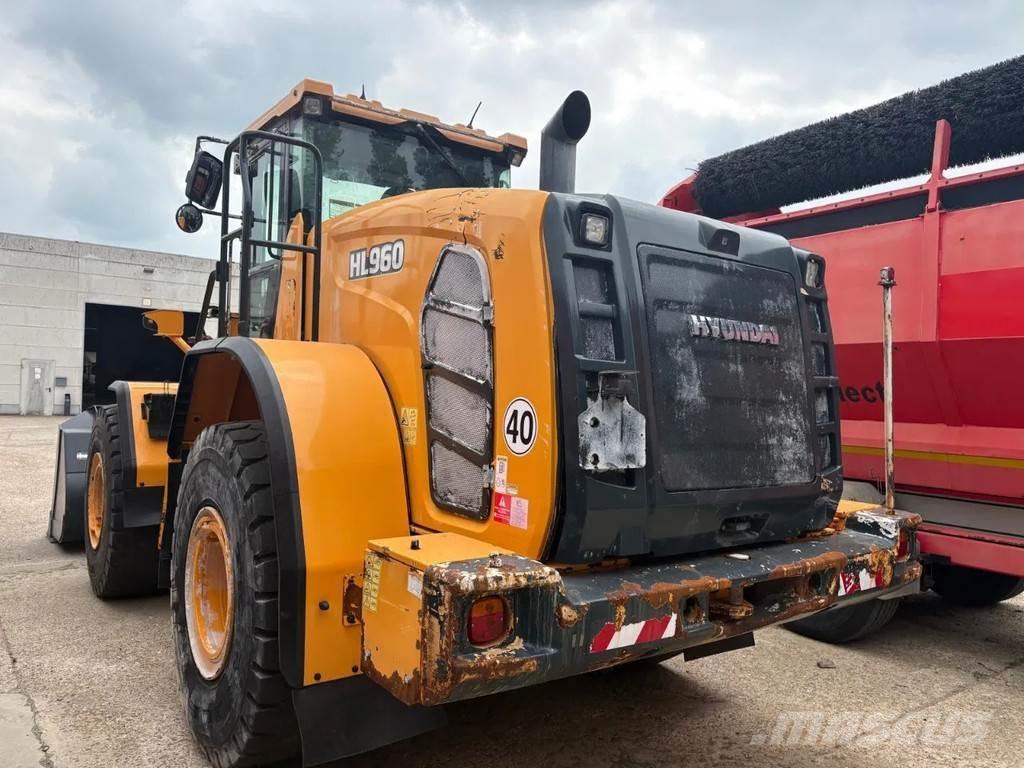 Hyundai HL960 Radlader
