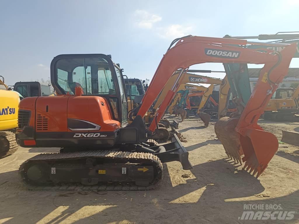 Doosan DX60-9C Raupenbagger