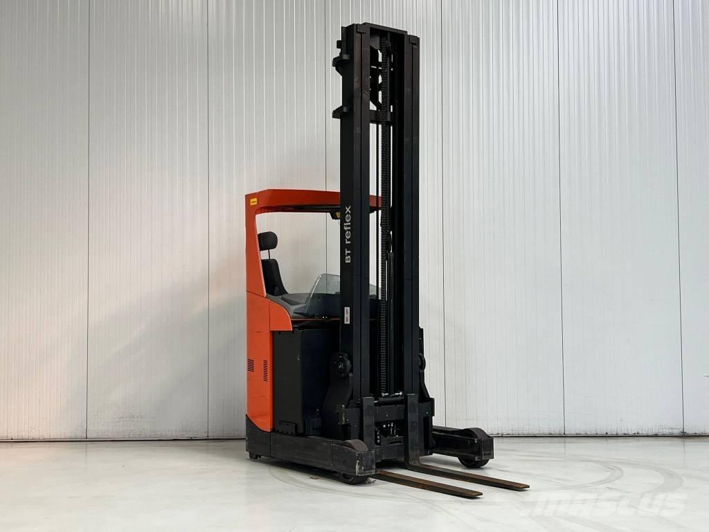 BT RRE160 Schubmaststapler