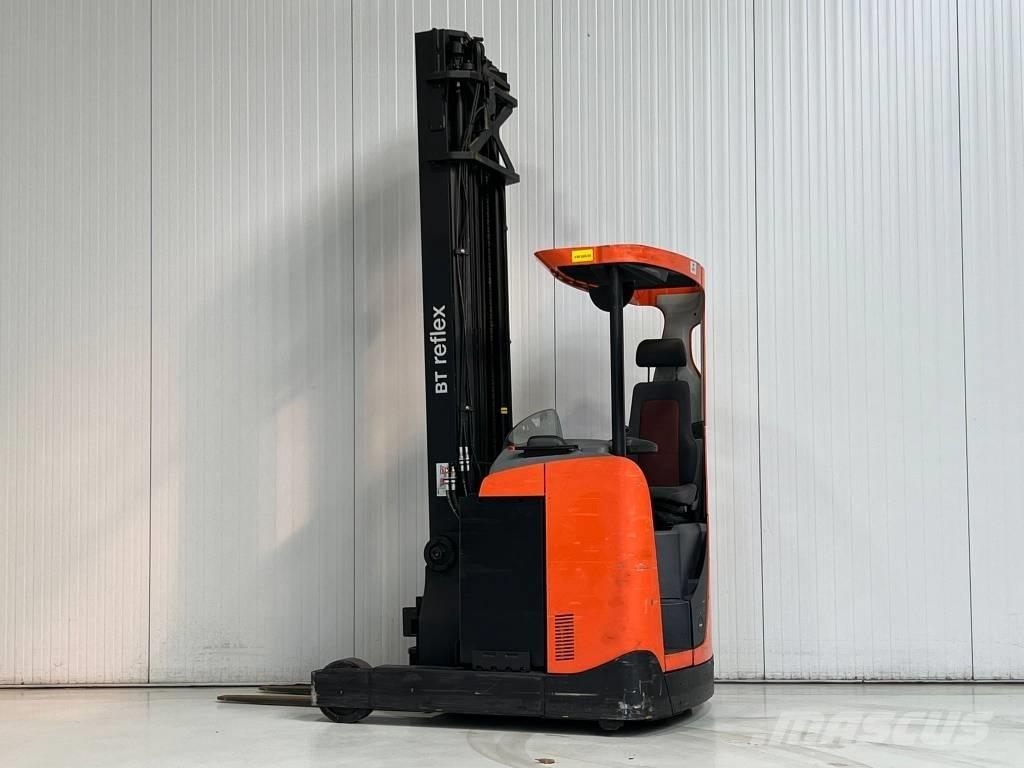 BT RRE160 Schubmaststapler
