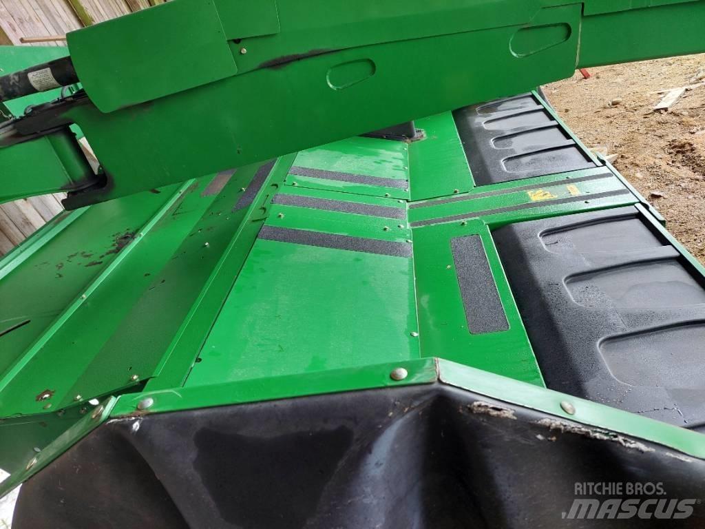 John Deere 730 Mähwerke