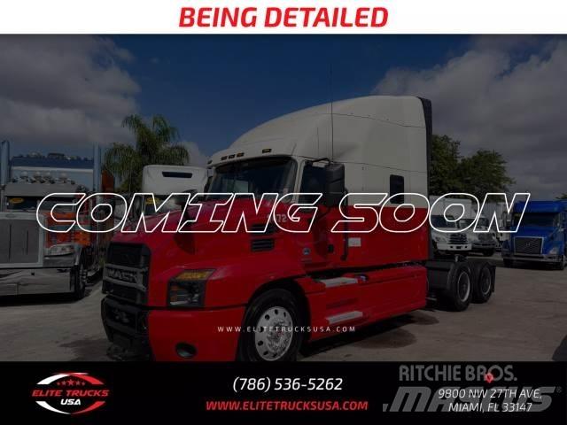 Mack Anthem Andere Fahrzeuge