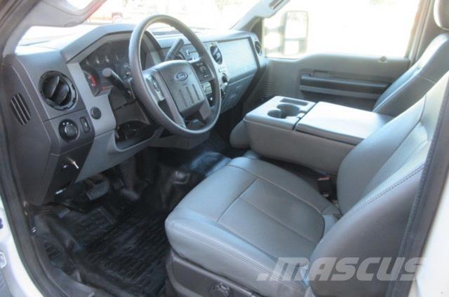 Ford F550 Bergungsfahrzeuge
