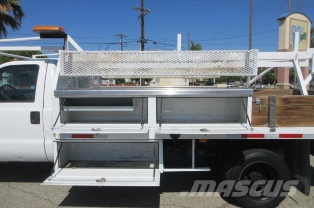 Ford F550 Bergungsfahrzeuge