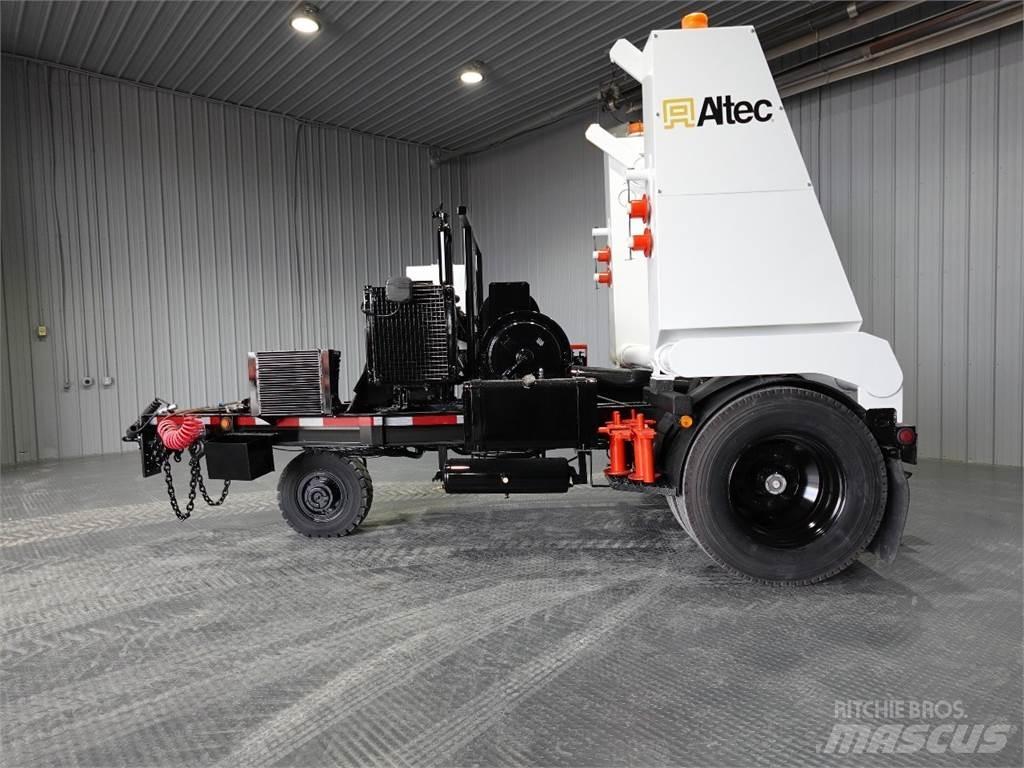 Altec AD108 Seilankerbohrwagen