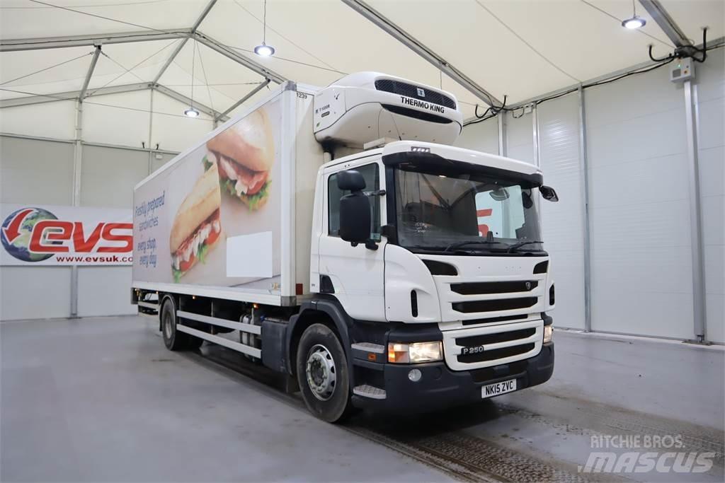 Scania P250 Kühlcontainer