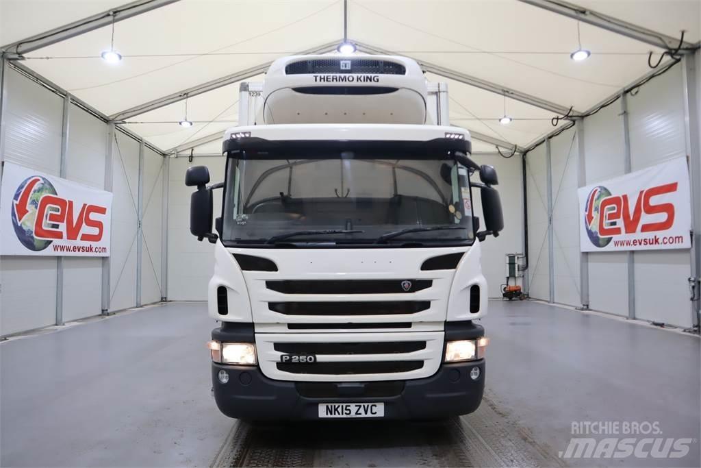 Scania P250 Kühlcontainer