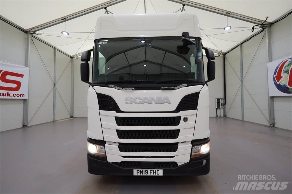 Scania R450 Sattelzugmaschinen