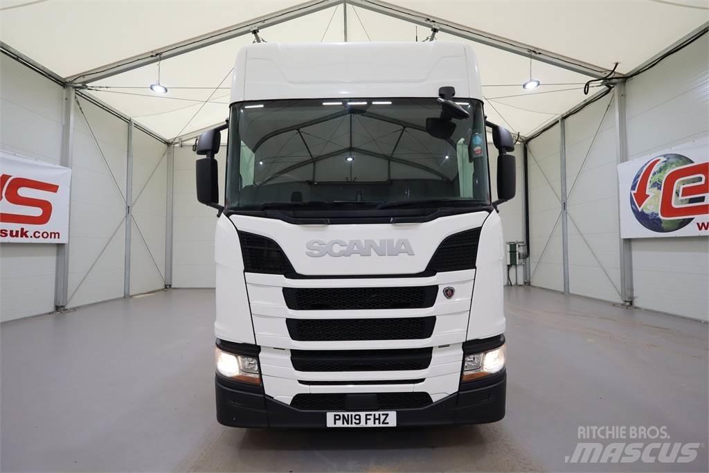 Scania R450 Sattelzugmaschinen