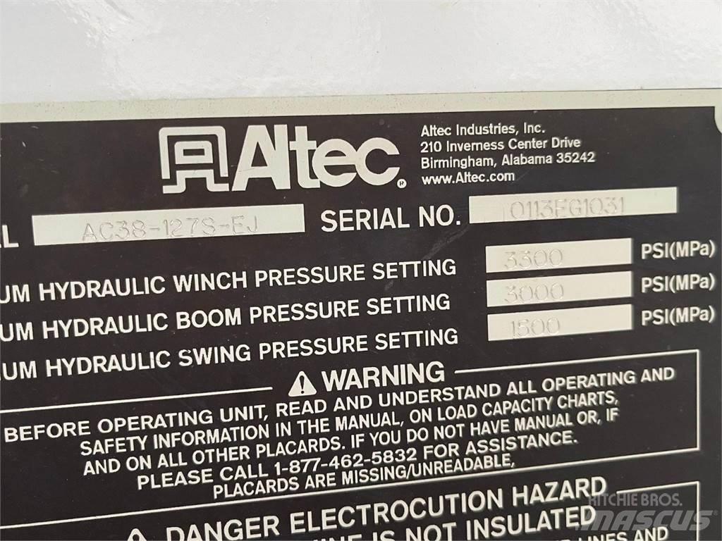 Altec  Ausleger