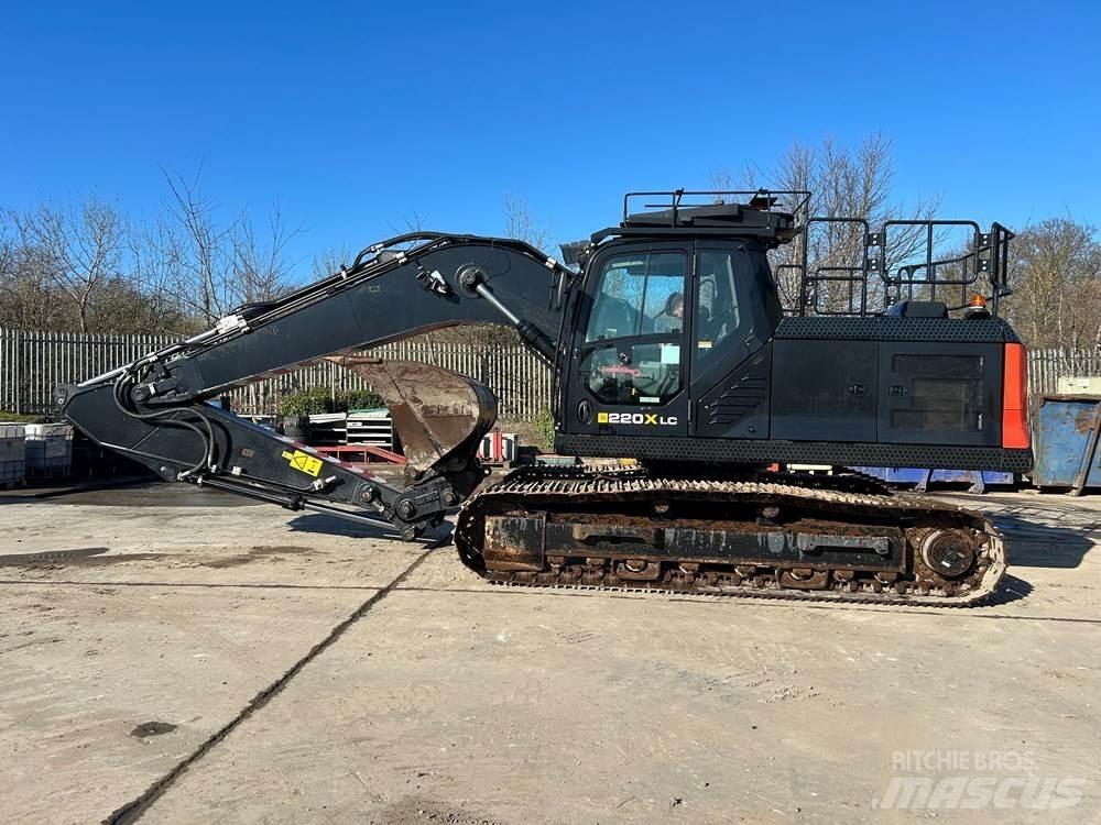 JCB 220X Raupenbagger
