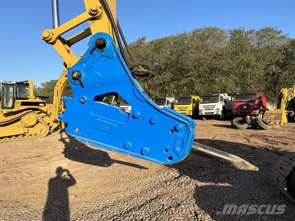 CAT 320 D L Raupenbagger