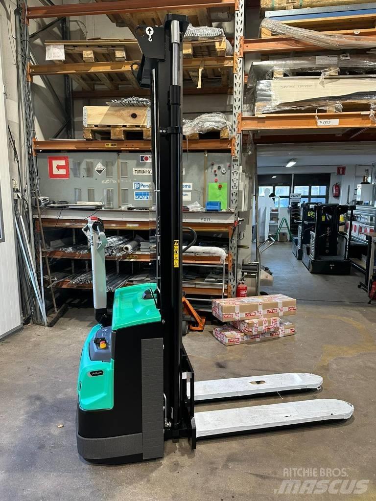 Mitsubishi SBP12N3 Deichselstapler