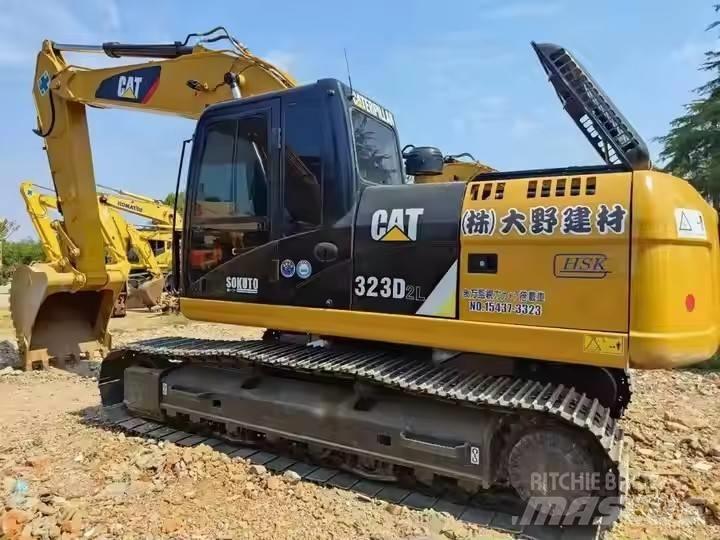 CAT CAT323D2L Raupenbagger