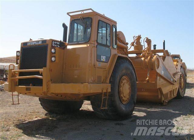 CAT 637E Schaber
