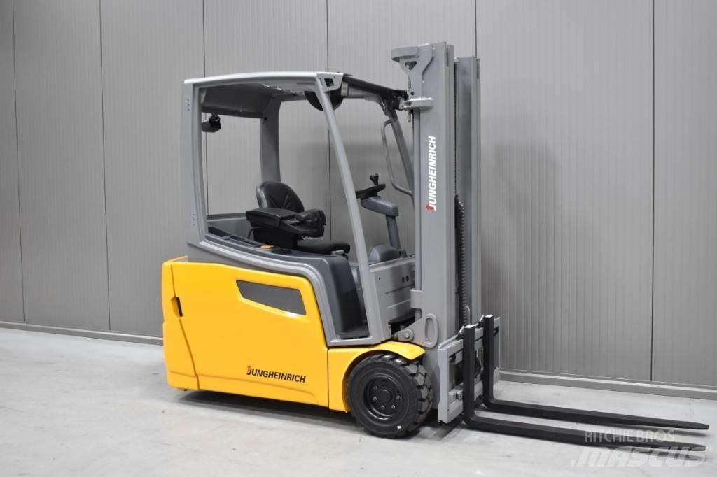 Jungheinrich EFG 220 Elektrostapler