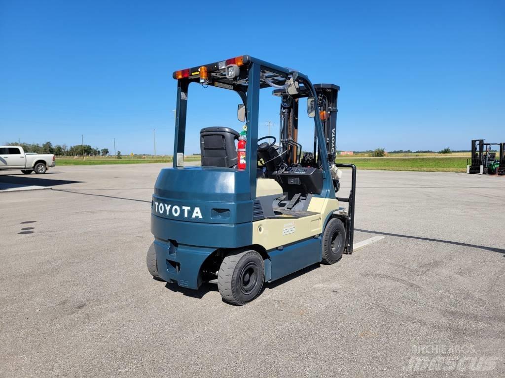 Toyota 8 FB 25 Elektrostapler