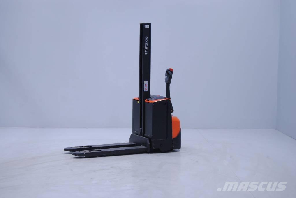 Toyota SWE080L Deichselstapler