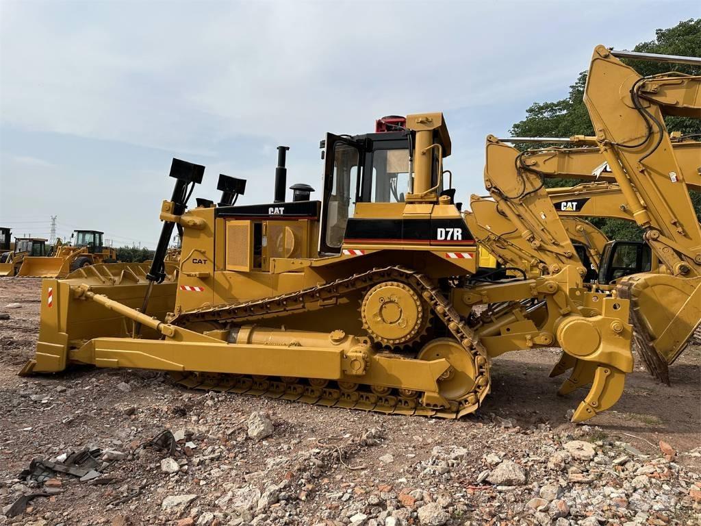 CAT D 7 R Bulldozer