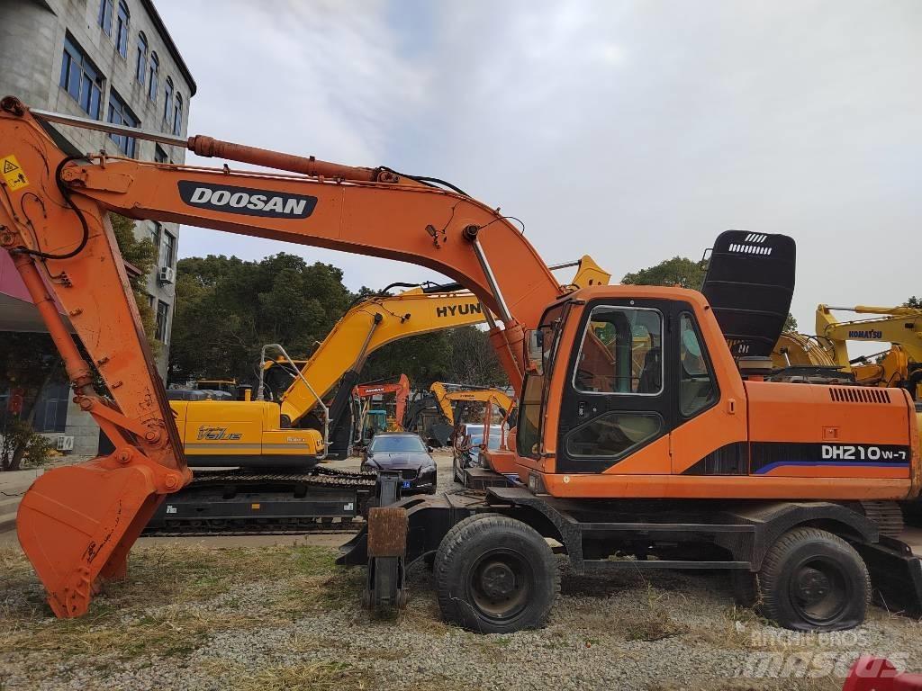 Doosan DH 210 W-7 Mobilbagger