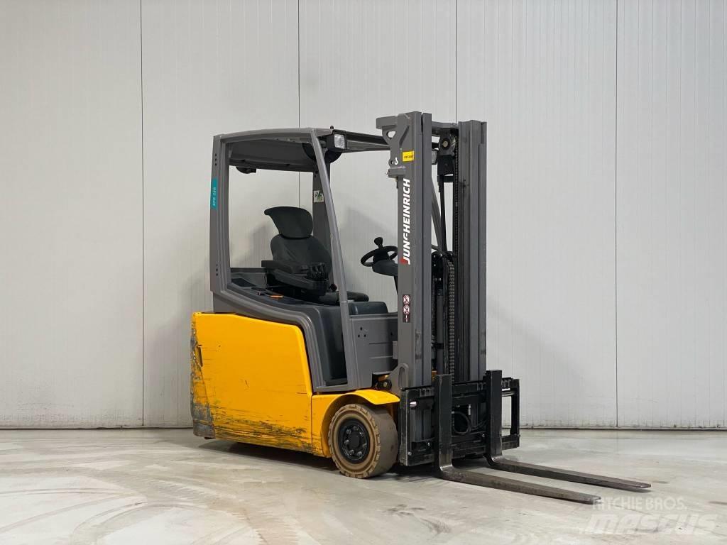 Jungheinrich EFG216 Elektrostapler