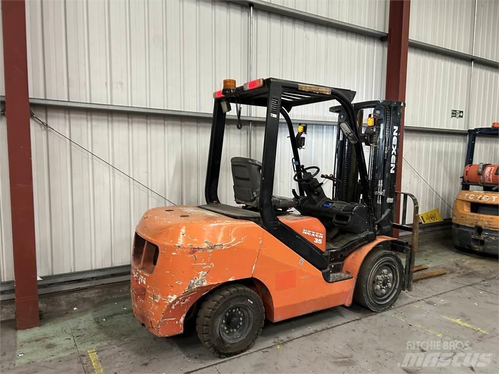  FD35 Dieselstapler