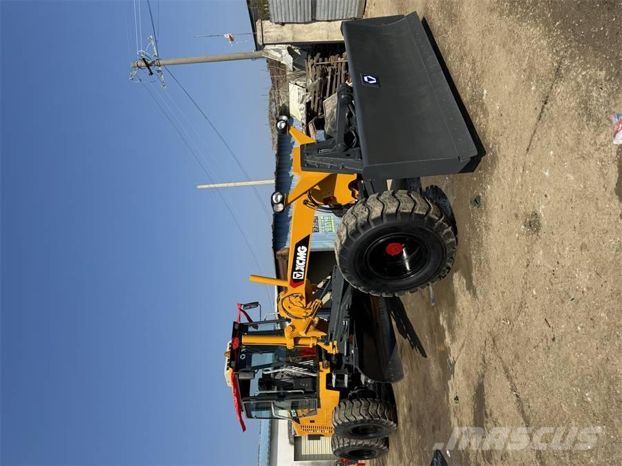 XCMG GR2153 Grader