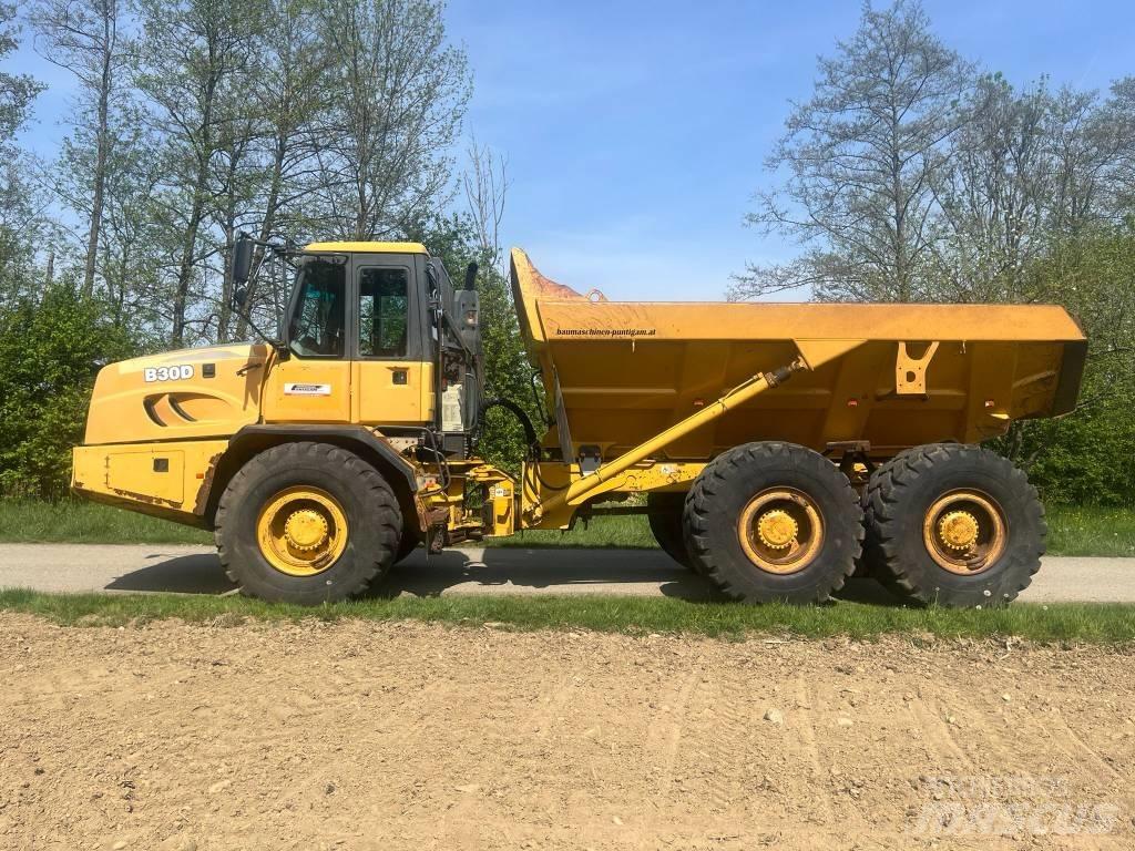 Bell ADT B 30 D 6x6 Dumper - Knickgelenk