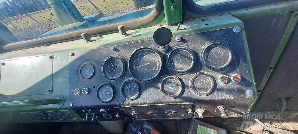 Kirovets K701 Traktoren
