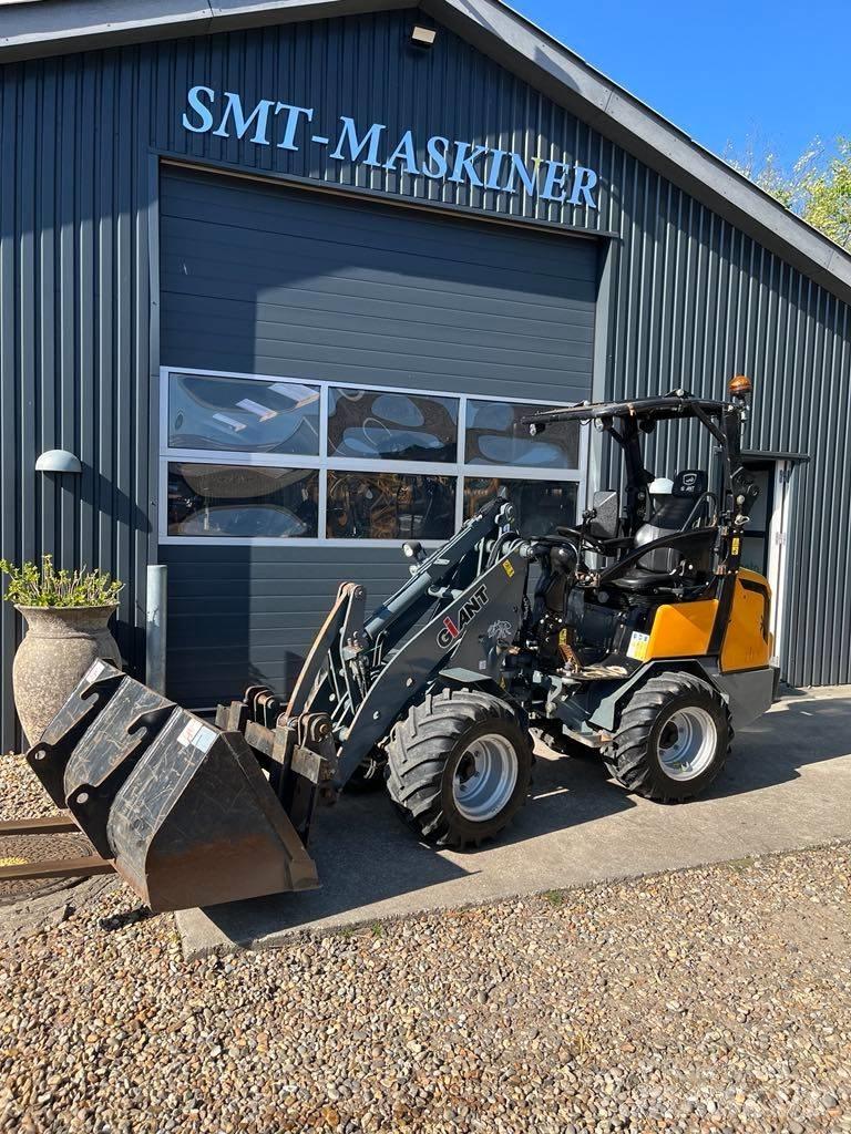 GiANT 337T Minilader