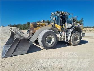 Komatsu WA 470-8 Radlader