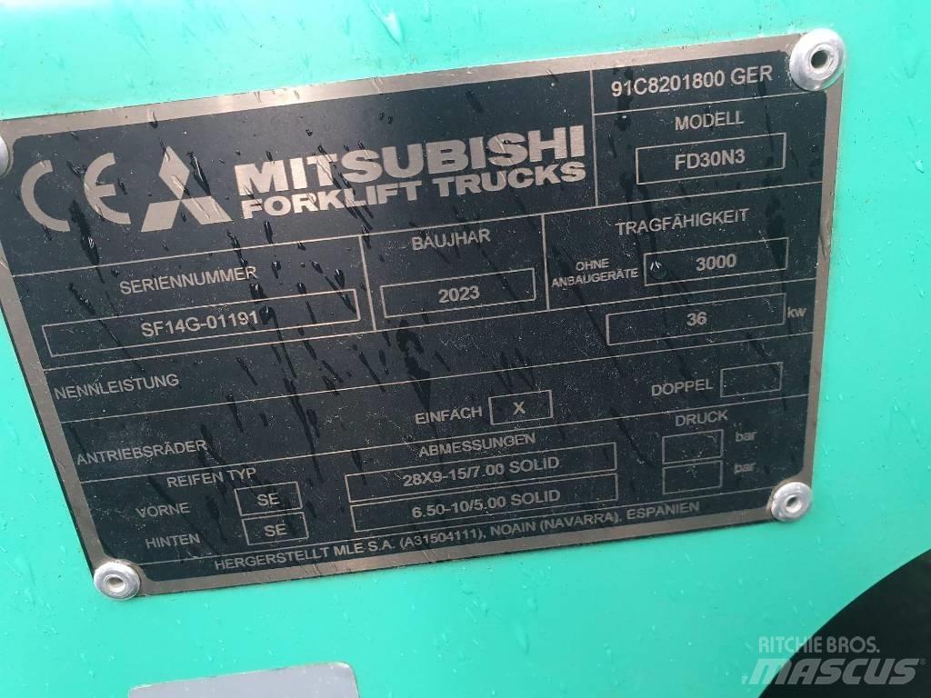 Mitsubishi FD 30 N Dieselstapler