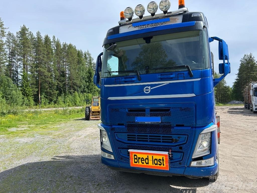Volvo FH 500 Forsttransportfahrzeuge