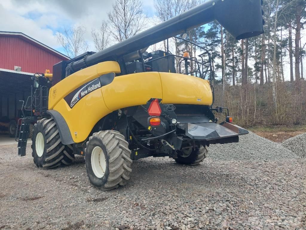 New Holland CR 980 Mähdrescher
