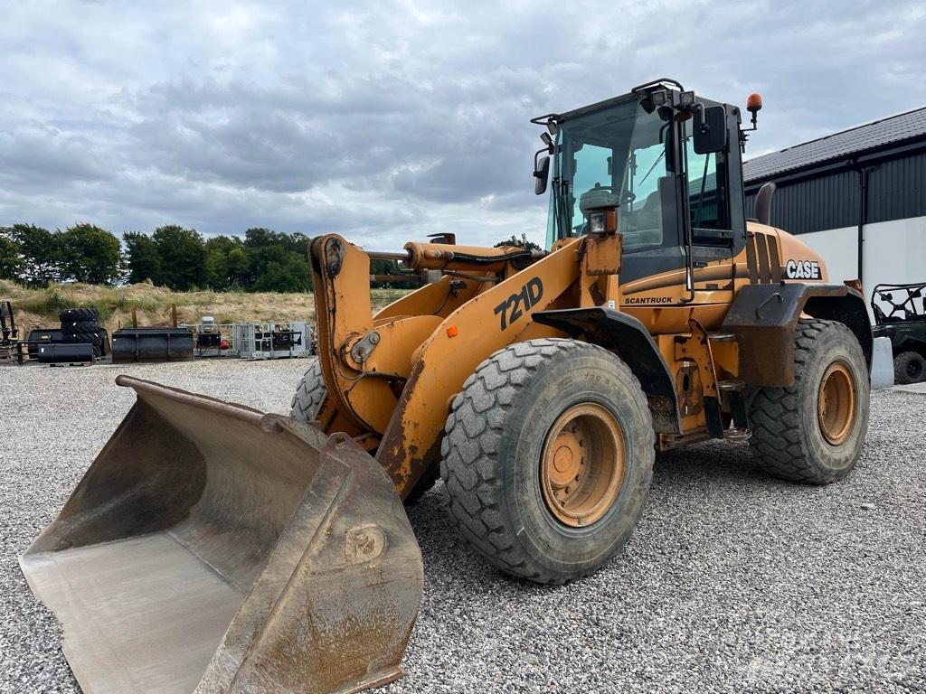 CASE 721 D Radlader