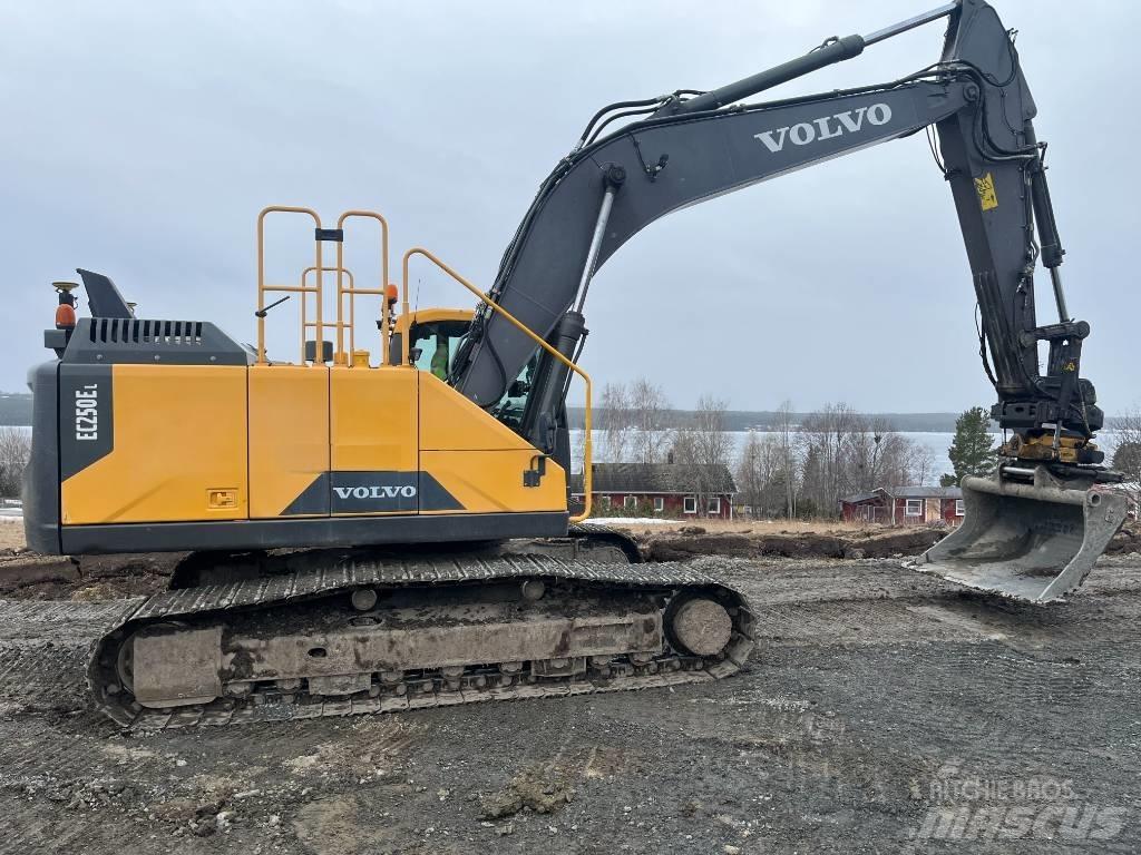 Volvo EC 250 EL Raupenbagger